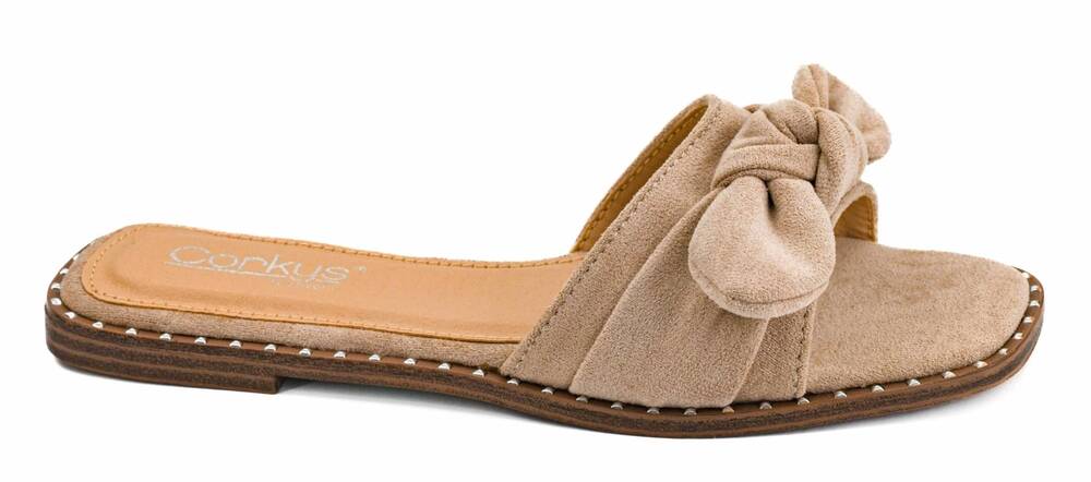 NEW CORKYS FOOTWEAR women's clam bake slide sandals in sand